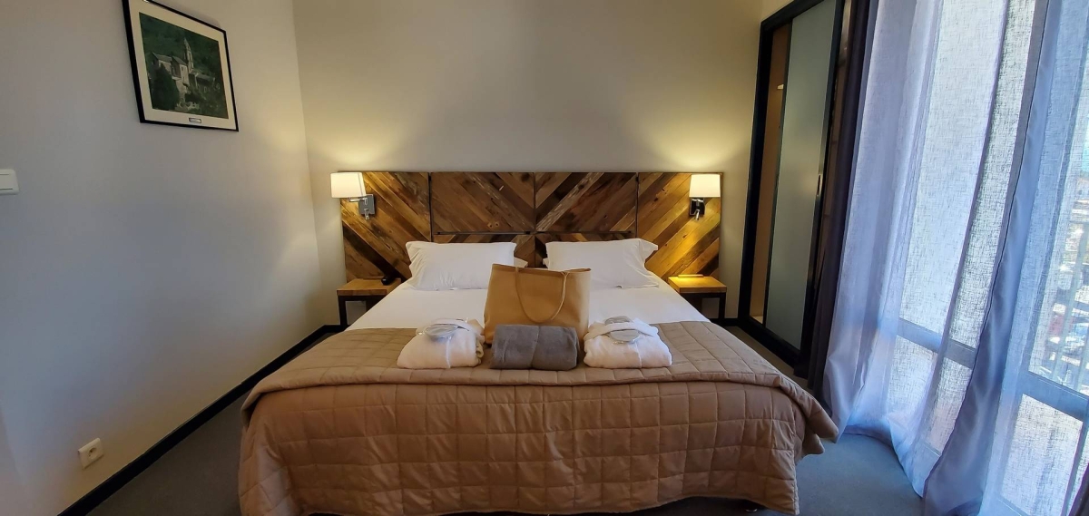 l'Hôtel - La Table De L'Atrachjata - restaurant ALERIA - Hotel Aleria - Hôtel Aléria - Hôtel sur Aléria - Restaurant Haute Corse